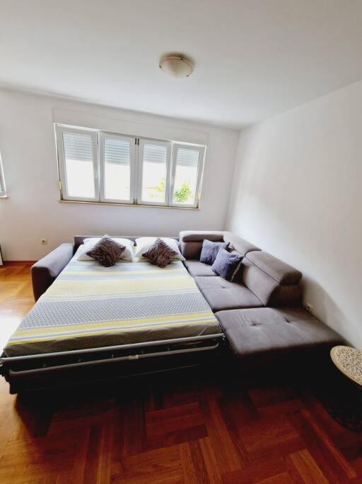 Nada Apartment *